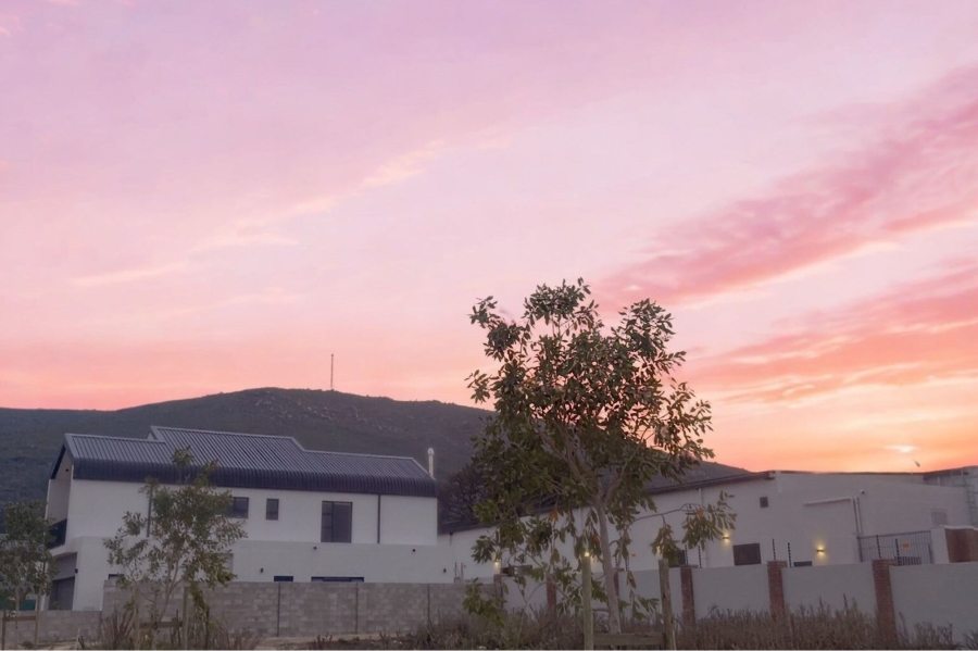 To Let 3 Bedroom Property for Rent in Lemoenkloof Western Cape